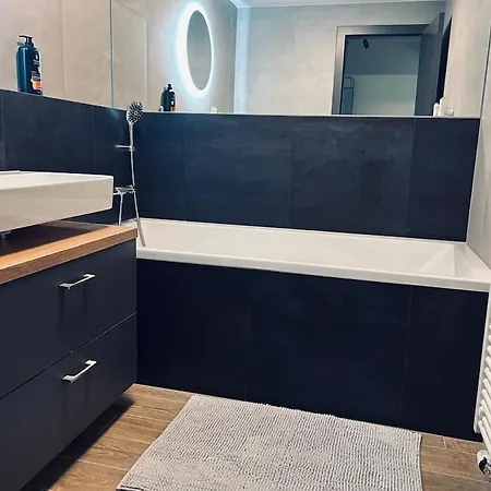 Апартаменты Euroveagreyluxury